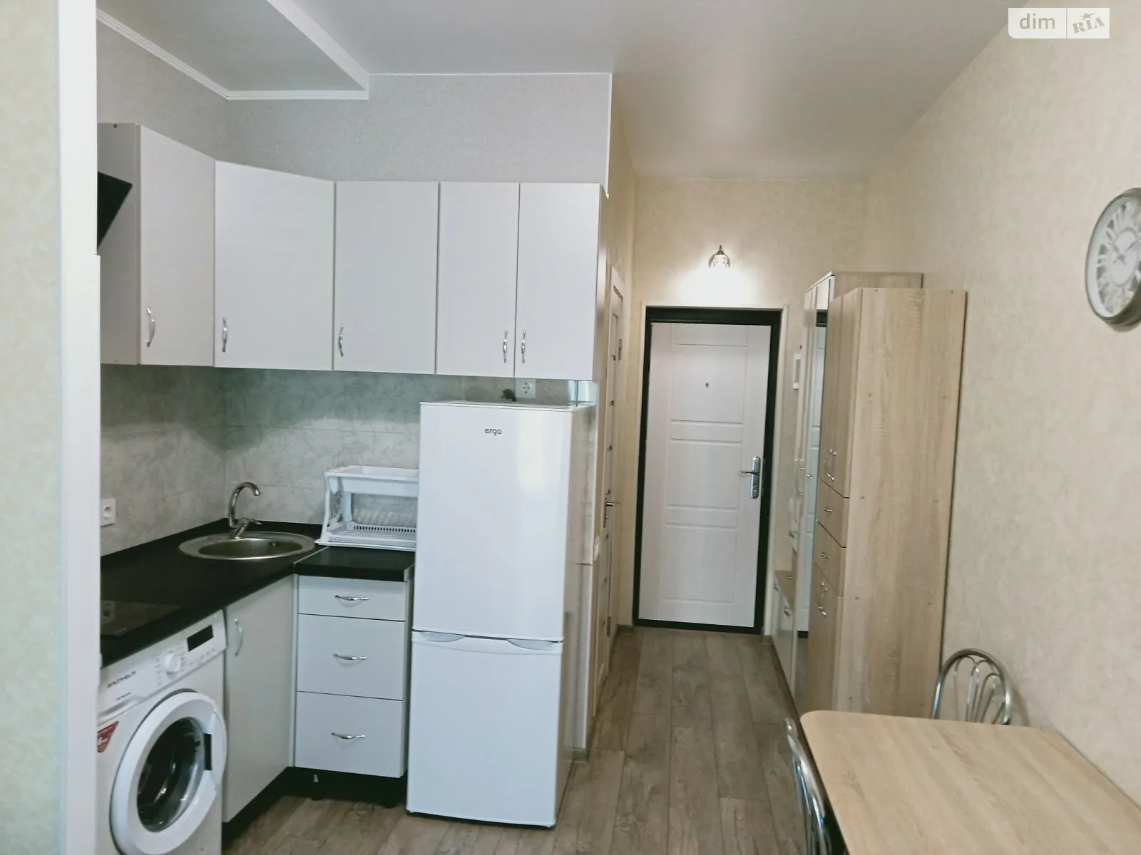 Продается 1-комнатная квартира 17.9 кв. м в Одессе, 7-я ул. Пересыпская, 2А - фото 1