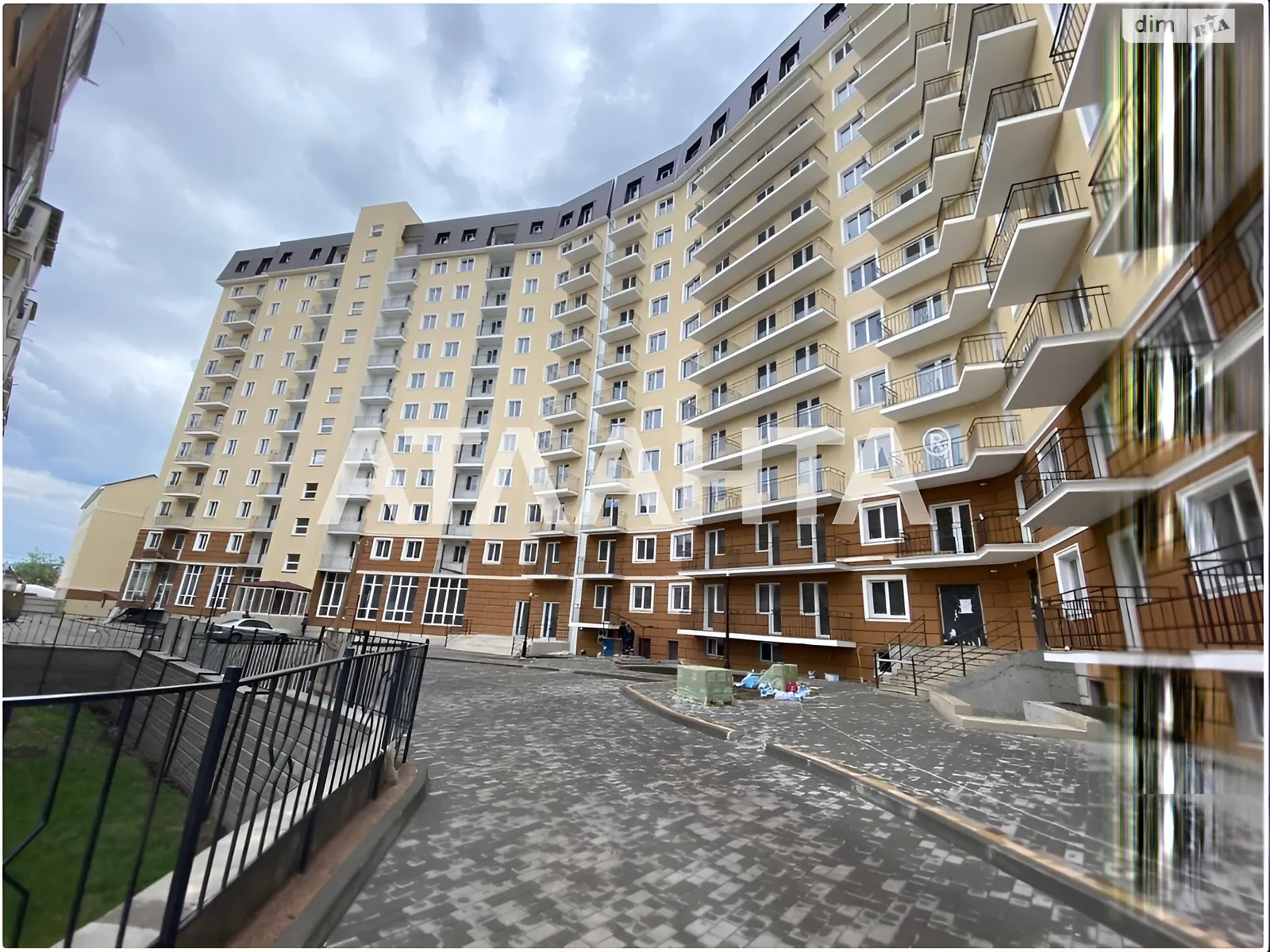 Продається 1-кімнатна квартира 40 кв. м у Одесі, вул. Люстдорфська дорога, 100Б - фото 1
