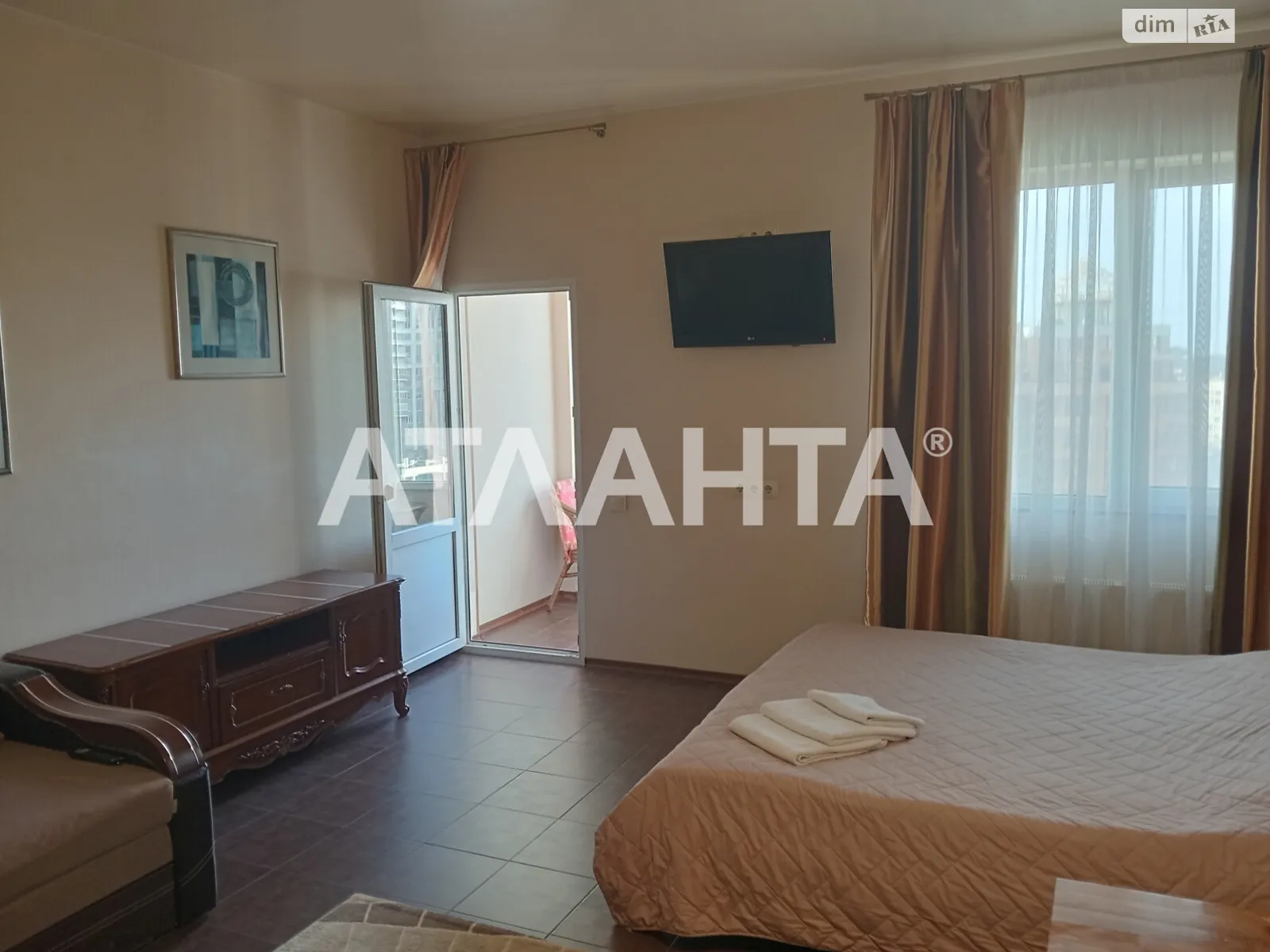 Продается 2-комнатная квартира 65 кв. м в Одессе, ул. Генуэзская, 5 - фото 1