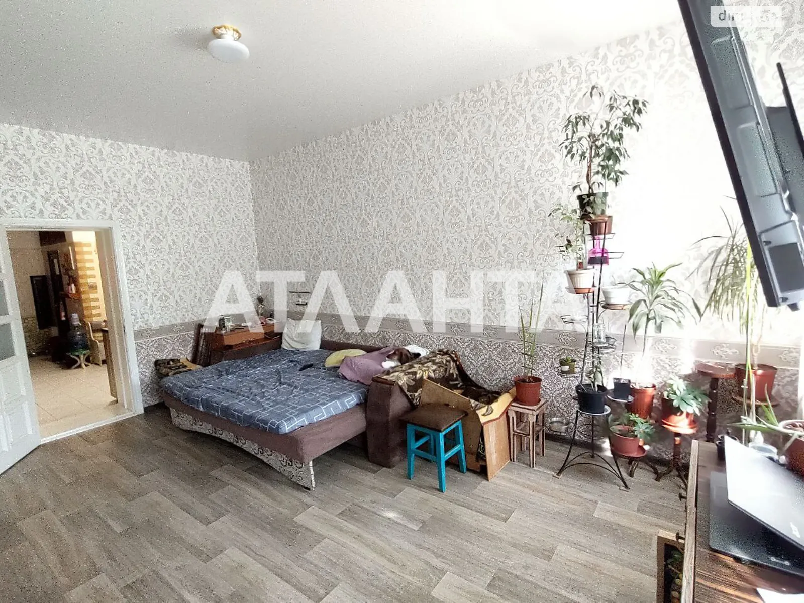 Продается 3-комнатная квартира 69.5 кв. м в Одессе, ул. Адмирала Лазарева - фото 1