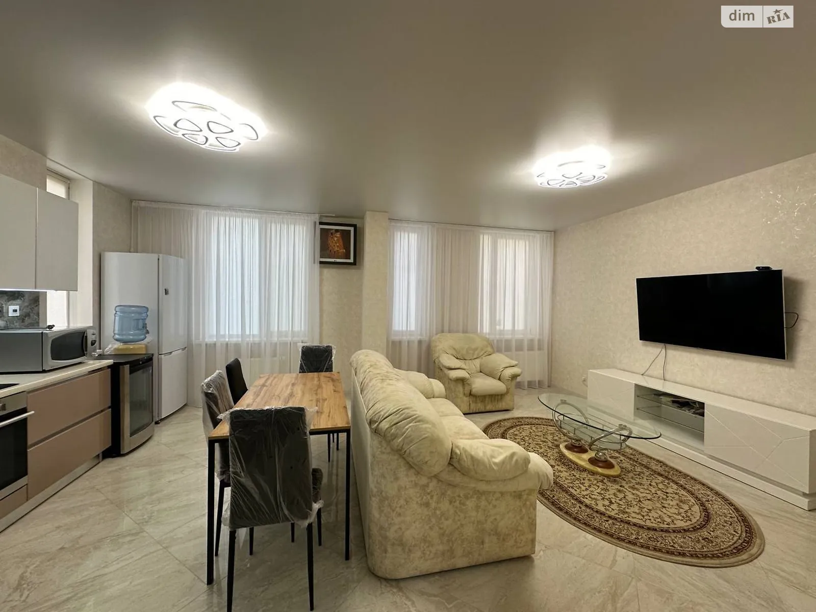 Сдается в аренду 3-комнатная квартира 85 кв. м в Киеве, ул. Регенераторная, 4 корпус 9 - фото 1