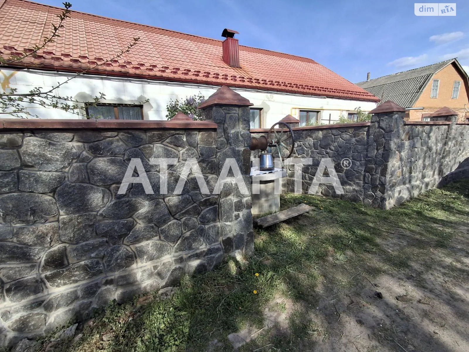 Продається одноповерховий будинок 200 кв. м з ділянкою, цена: 120000 $ - фото 1