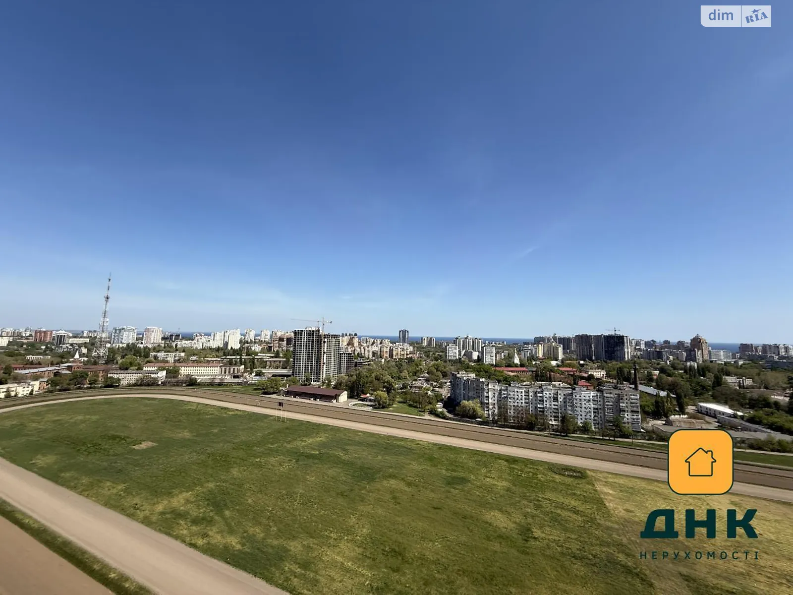 Продається 1-кімнатна квартира 40 кв. м у Одесі, вул. Краснова, 3 корпус 66 - фото 1