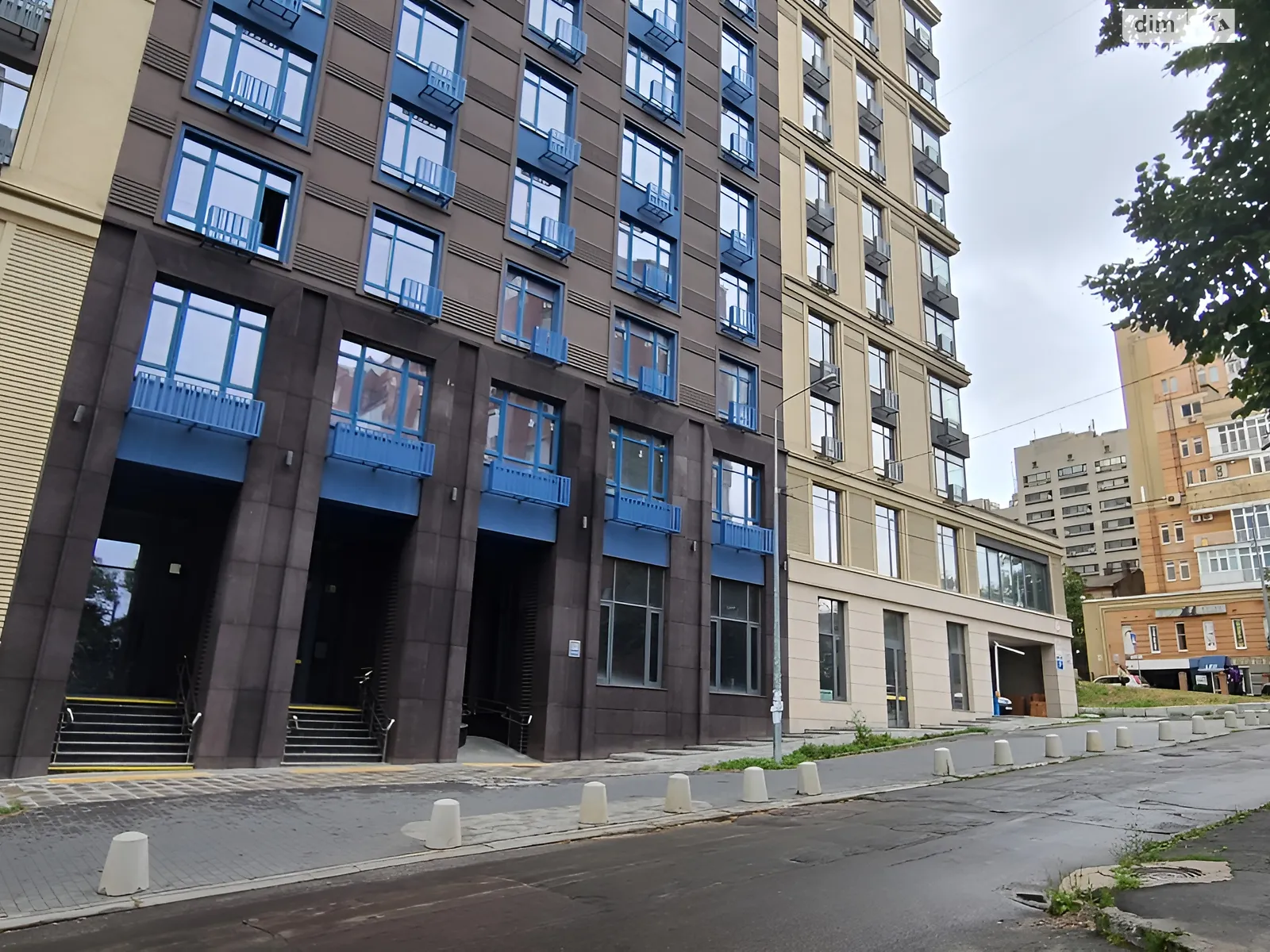 Продається 2-кімнатна квартира 84.3 кв. м у Києві, вул. Річкова(Річна), 4 - фото 1
