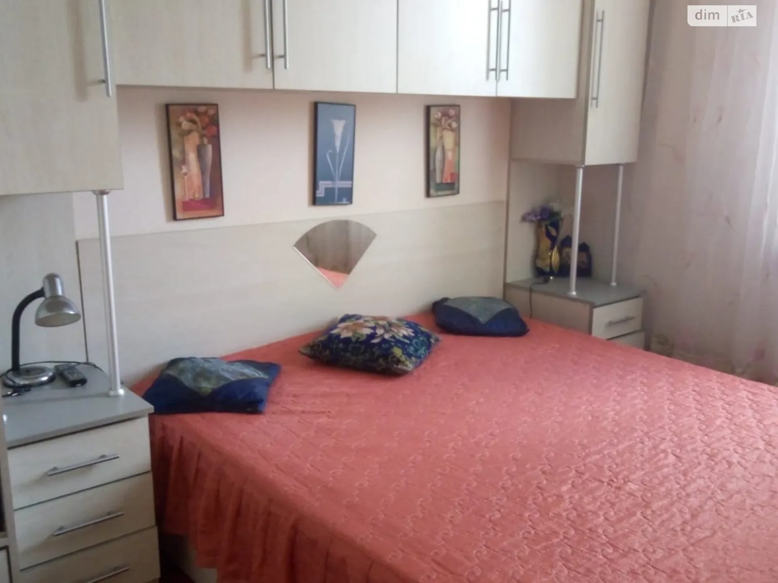 Продается 3-комнатная квартира 63 кв. м в Виннице, ул. Театральная, 38 - фото 1