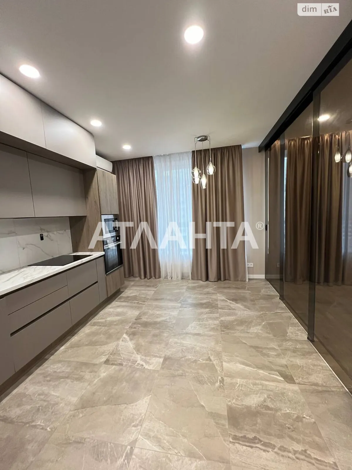Продается 2-комнатная квартира 77.9 кв. м в Одессе, ул. Новобереговая, 12А - фото 1