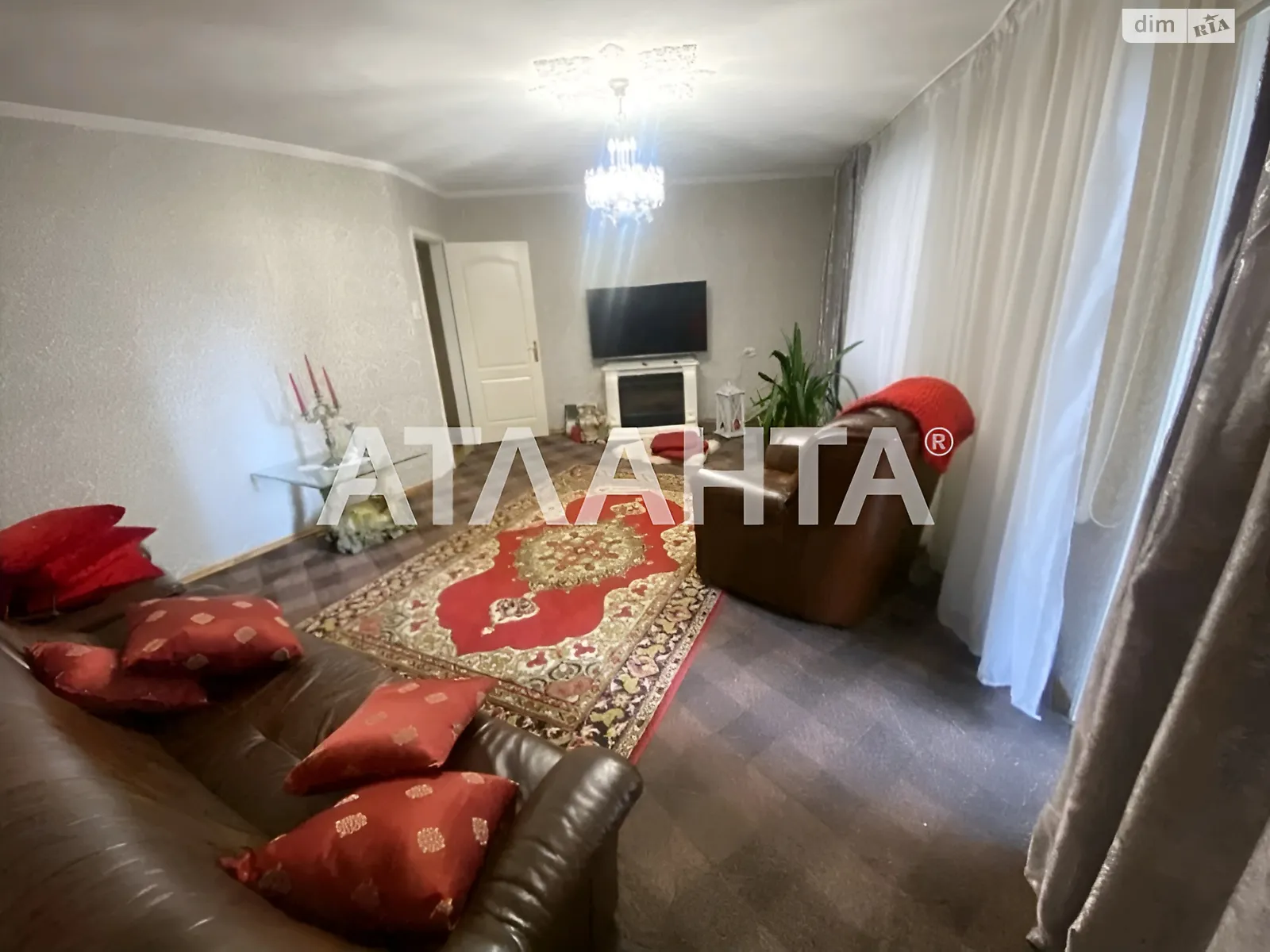 Продається 3-кімнатна квартира 99 кв. м у Одесі, вул. Левітана - фото 1
