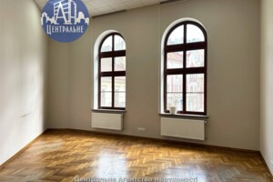 Долгосрочная аренда офисного помещения, Черновцы, р‑н. Шевченковский, Франко Ивана улица, дом 11