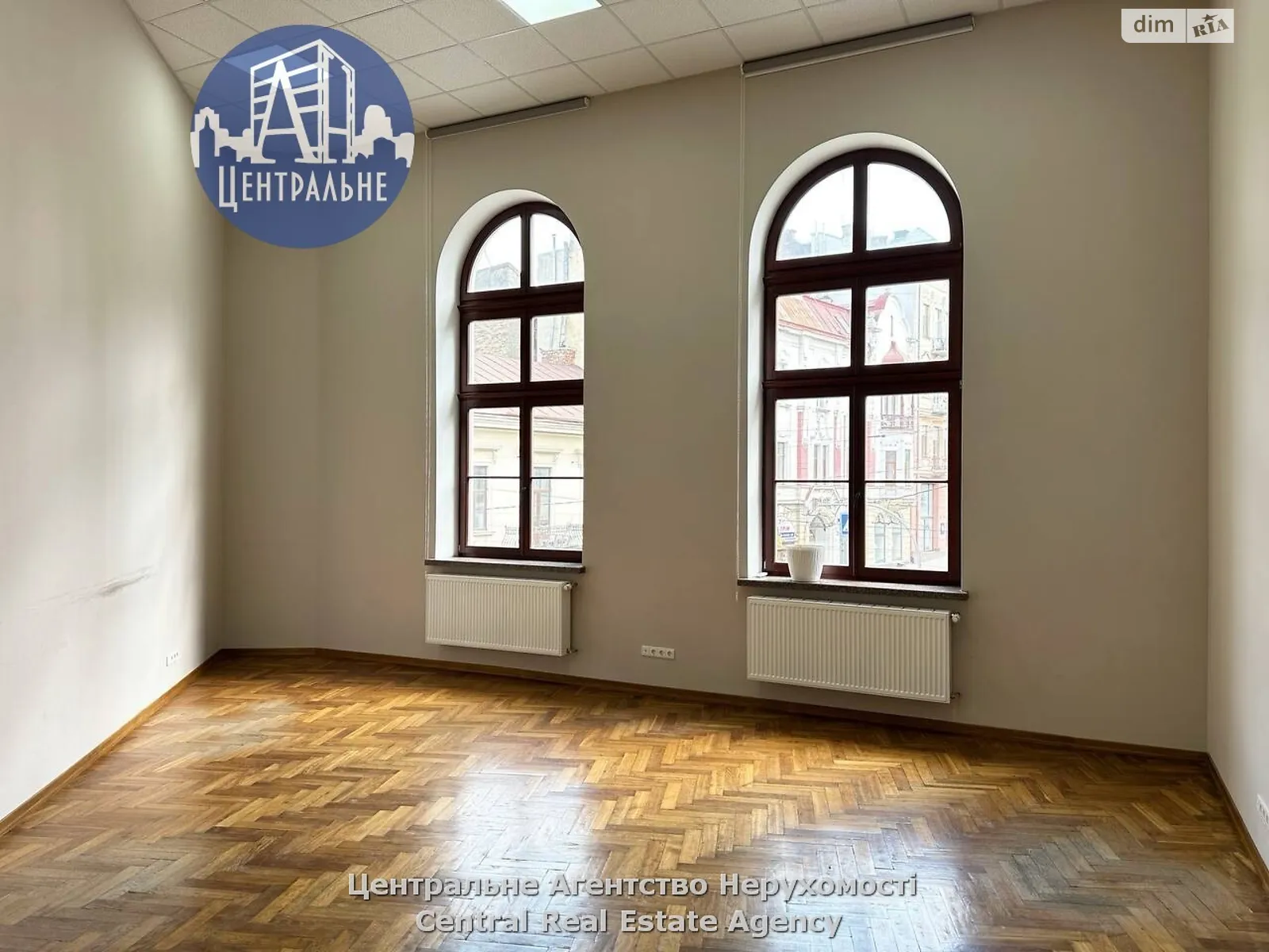 Здається в оренду офіс 38 кв. м в бізнес-центрі, цена: 14250 грн - фото 1
