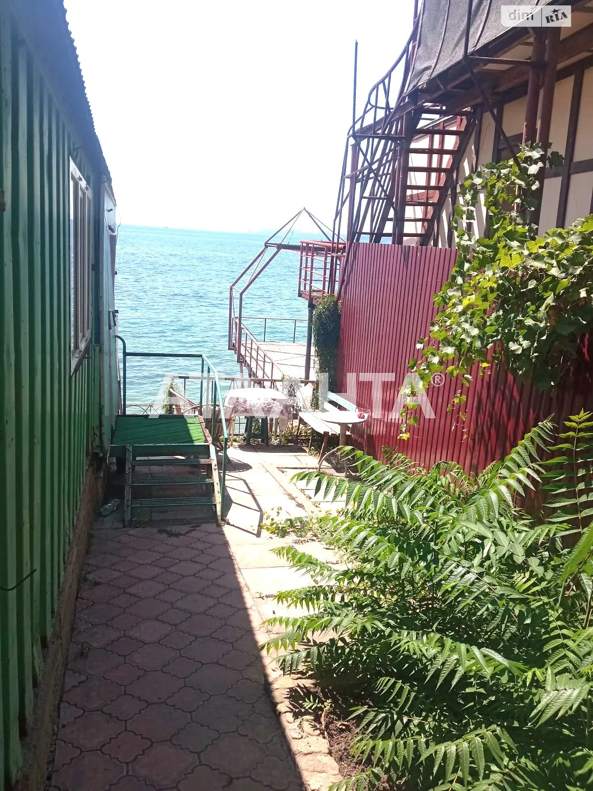 Продается одноэтажный дом 40 кв. м с баней/сауной, цена: 40000 $ - фото 1