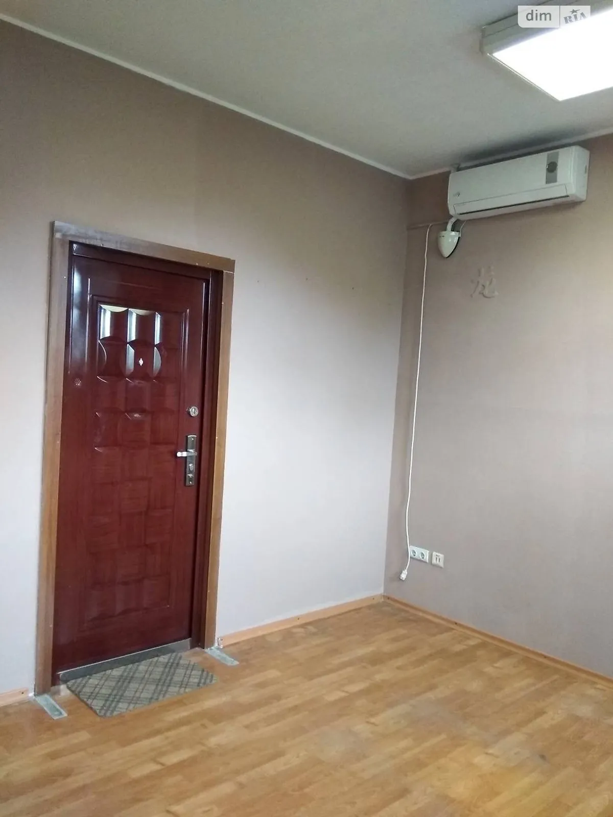 Здається в оренду офіс 16 кв. м в бізнес-центрі, цена: 3900 грн - фото 1