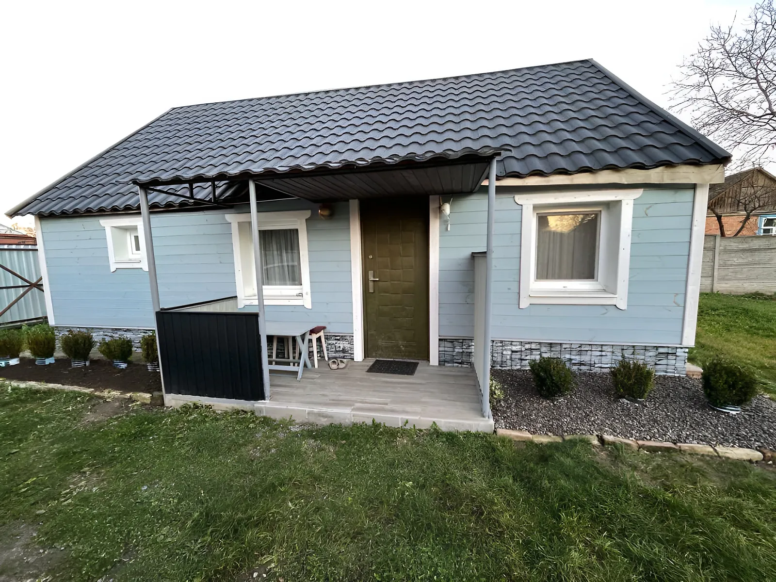 Продается одноэтажный дом 52 кв. м с бассейном, цена: 27000 $ - фото 1