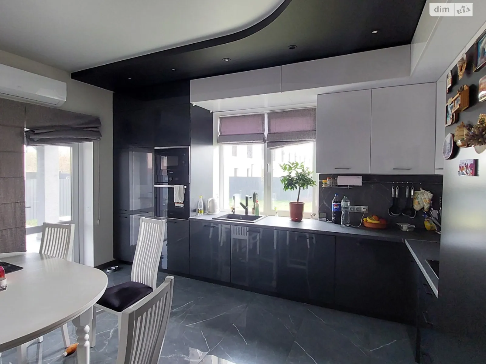 Продается дом на 2 этажа 128.3 кв. м с террасой, цена: 185000 $ - фото 1