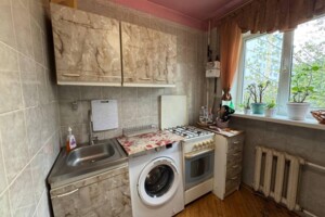 Продажа квартиры, Ивано-Франковск, р‑н. Братья, Хоткевича Гната (Братьев Майданской) улица, дом 46 корпус 3