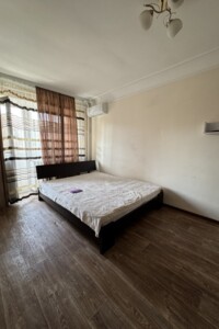Продаж квартири, Хмельницький, р‑н. Центр, Соборна вулиця, буд. 43