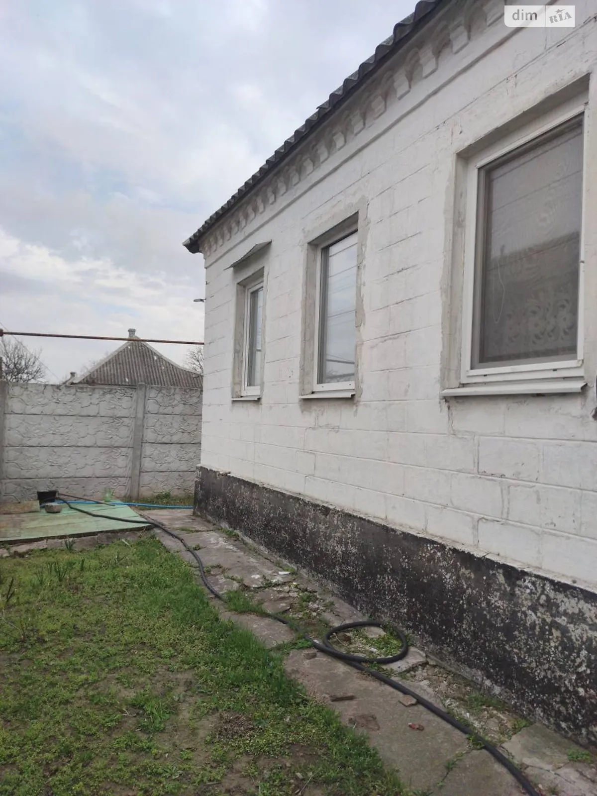 Продается одноэтажный дом 48.5 кв. м с камином, цена: 13000 $ - фото 1