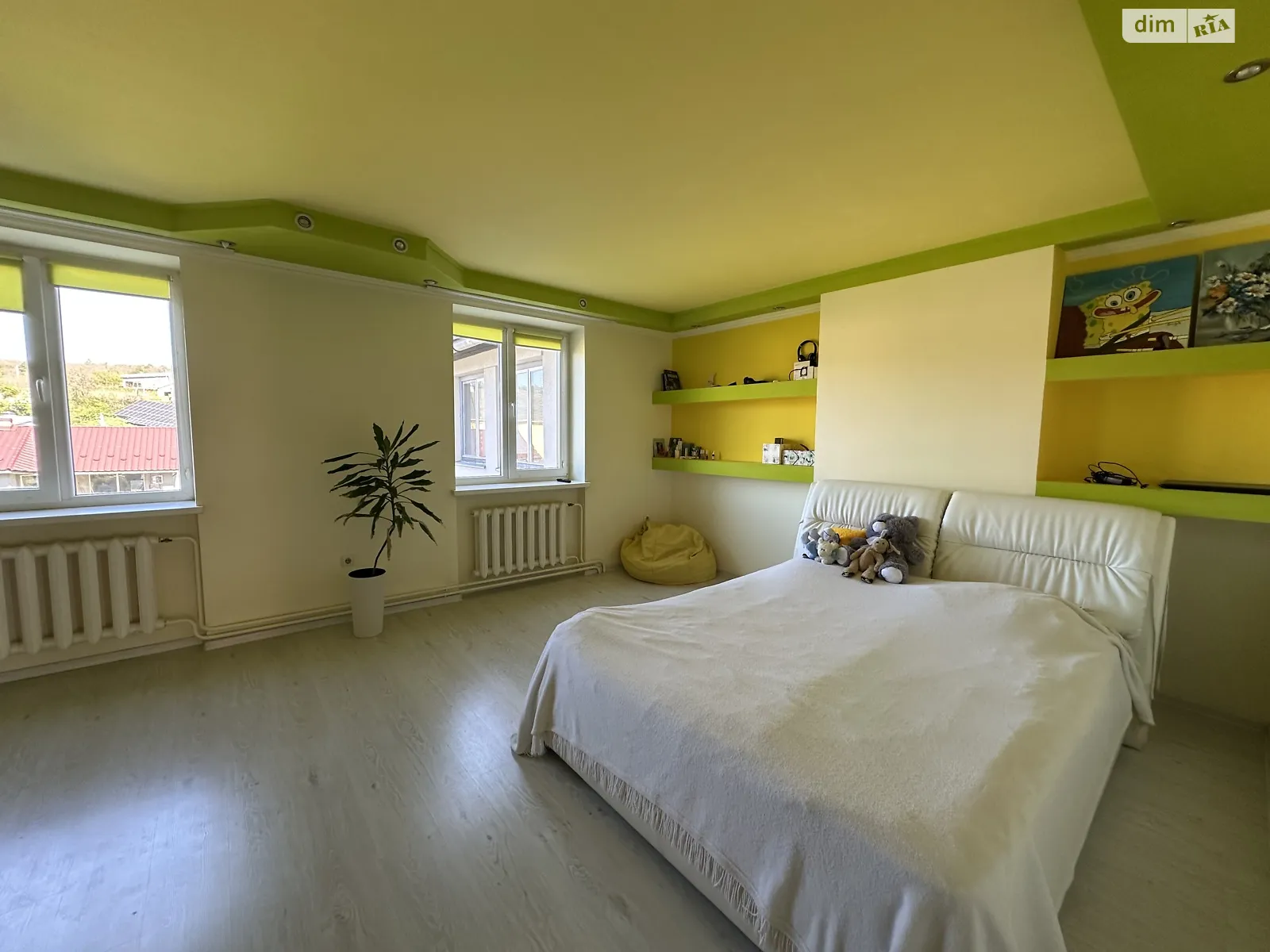 Продается дом на 2 этажа 565.6 кв. м с гаражом, цена: 170000 $ - фото 1