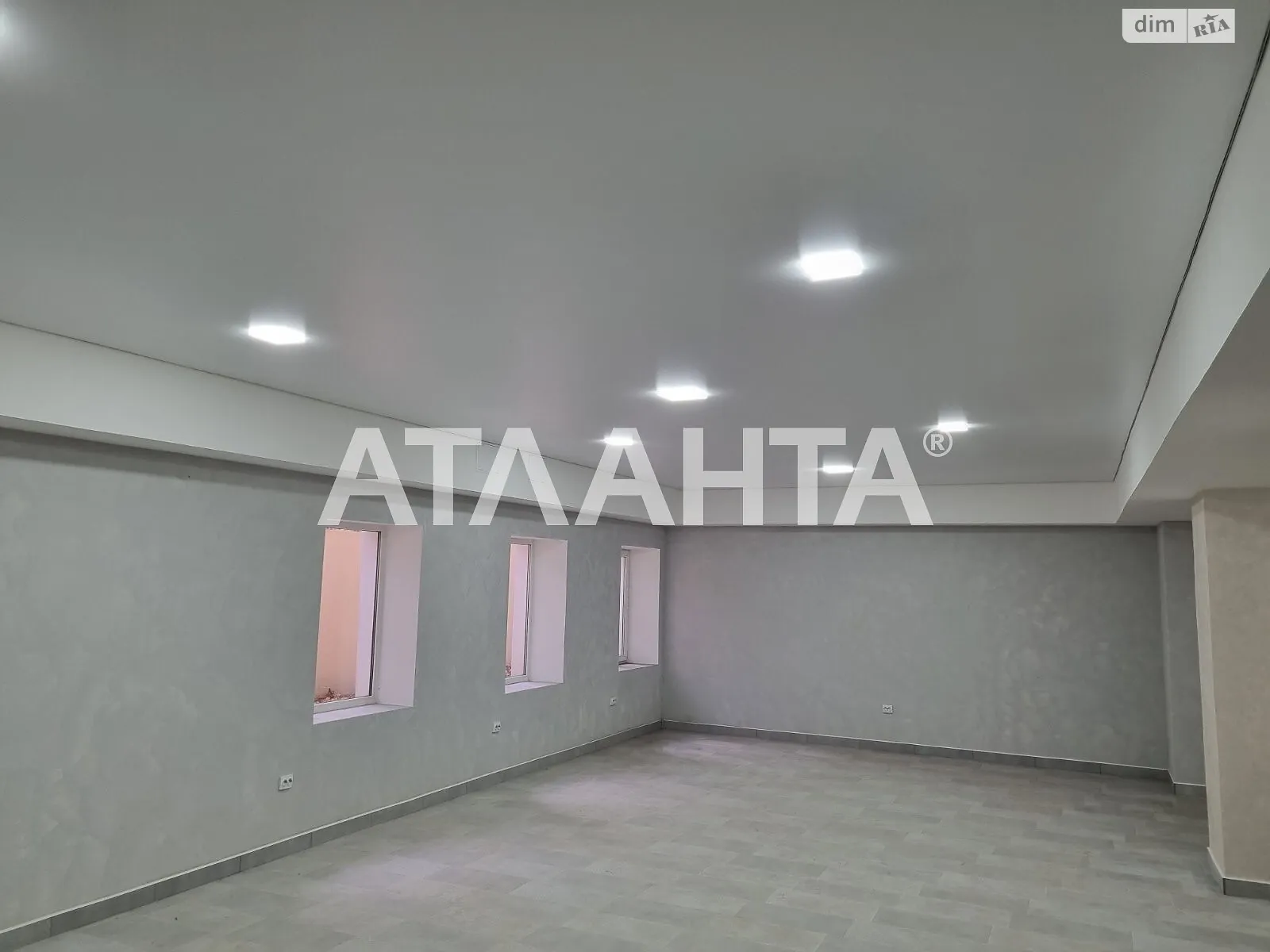 Продается помещения свободного назначения 206.1 кв. м в 4-этажном здании, цена: 105000 $ - фото 1
