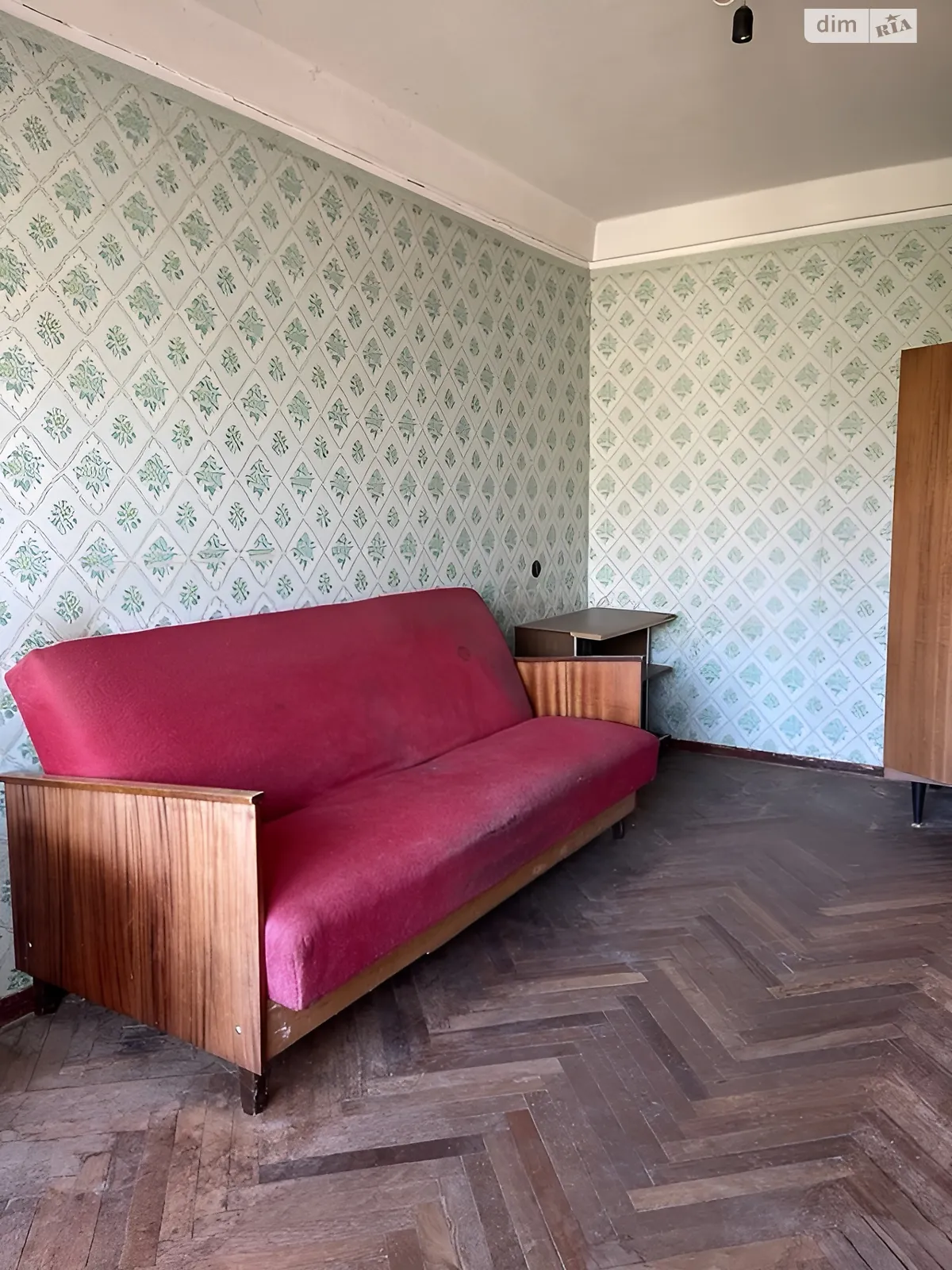 Здається в оренду 3-кімнатна квартира 55 кв. м у Києві, вул. Салютна, 25А - фото 1