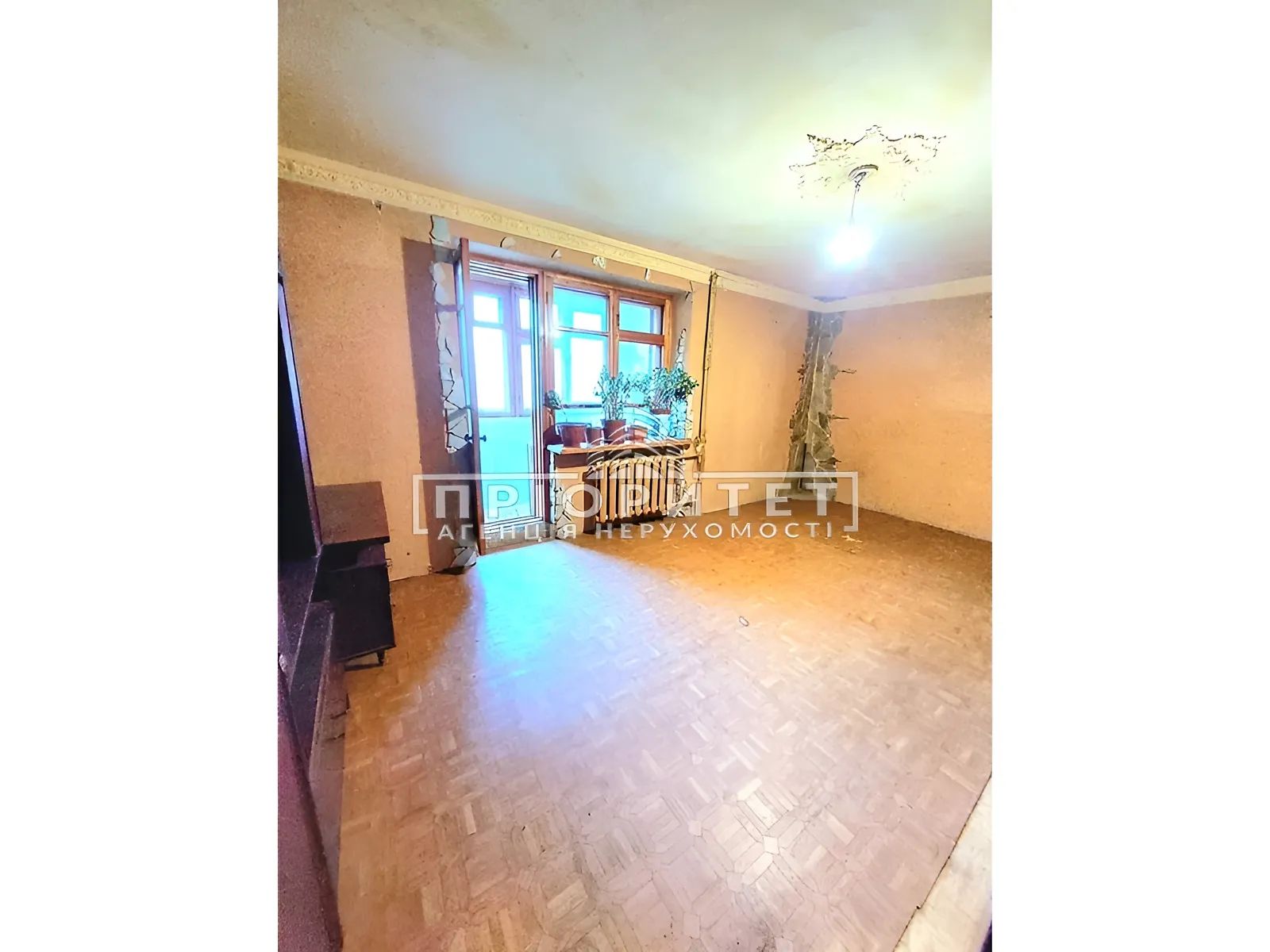 Продается 4-комнатная квартира 81.4 кв. м в Одессе, ул. Академика Королева - фото 1
