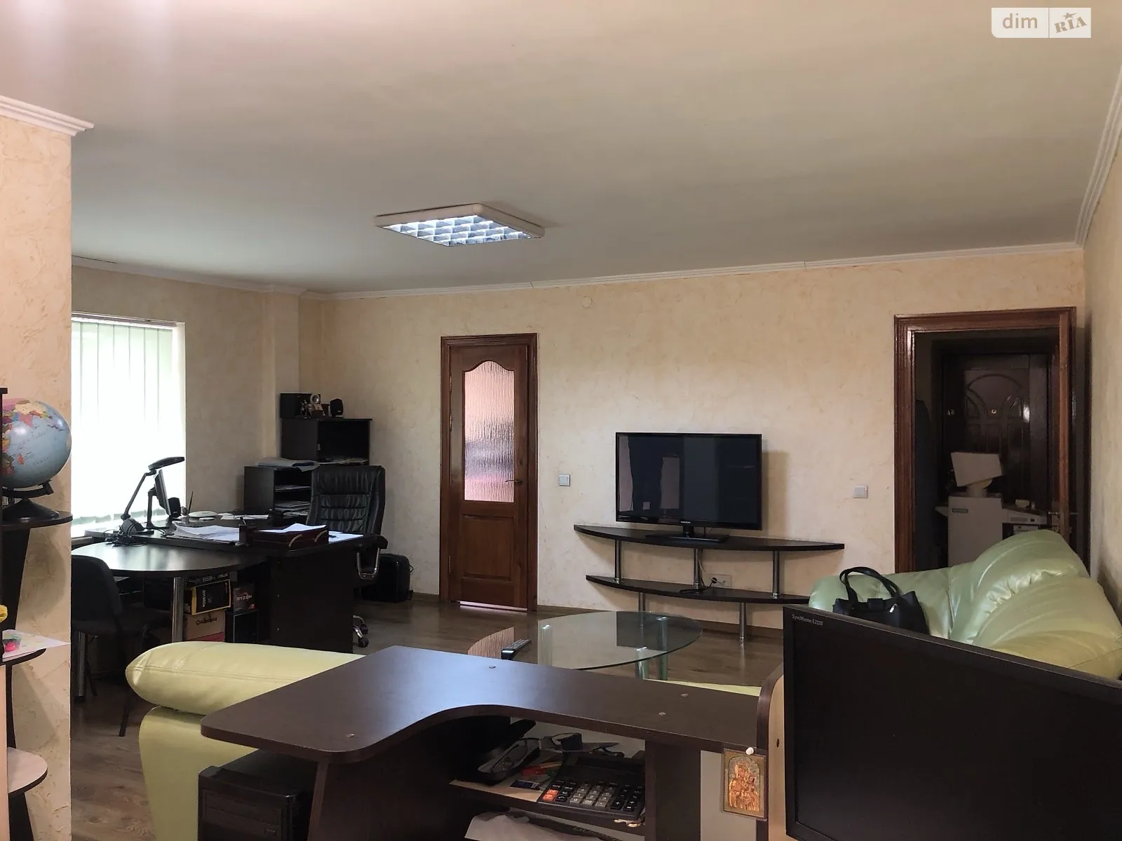 1-комнатная квартира 44 кв. м в Тернополе, ул. Старый Рынок - фото 1