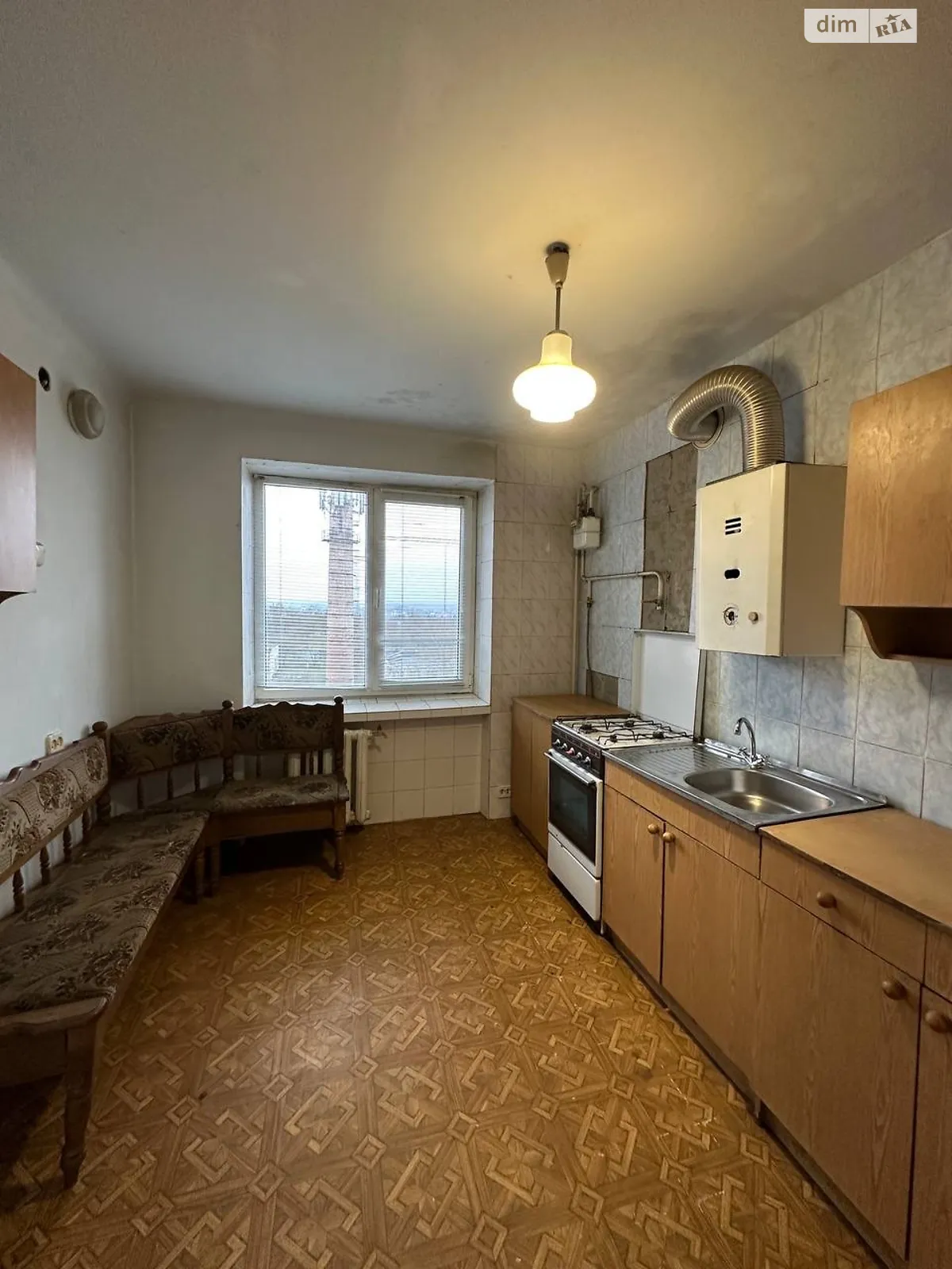 Продается 3-комнатная квартира 60.9 кв. м в Ровно, цена: 43950 $ - фото 1