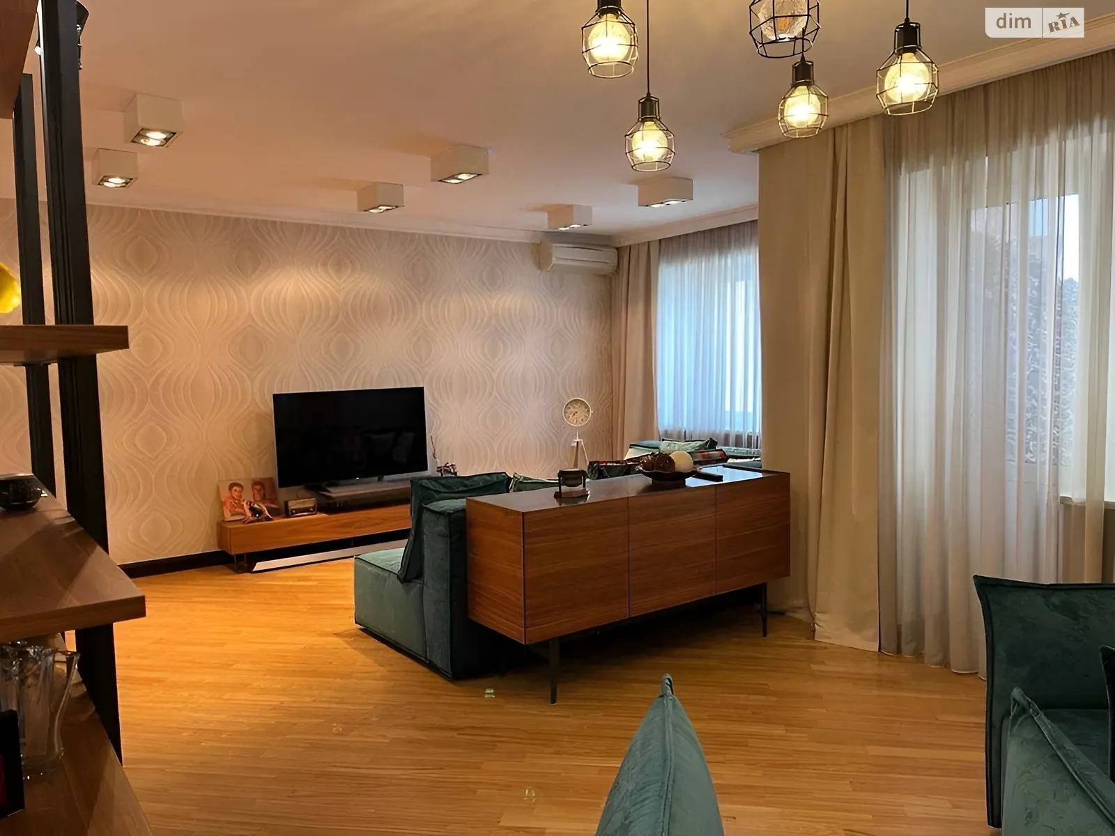 Продается 3-комнатная квартира 114 кв. м в Киеве, ул. Тростянецкая, 49 - фото 1