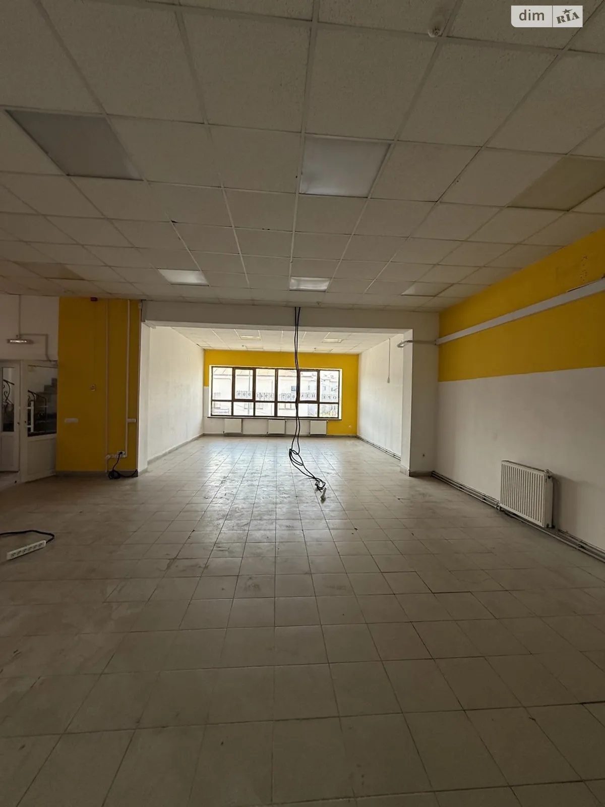 Здається в оренду приміщення вільного призначення 120 кв. м в 3-поверховій будівлі, цена: 60000 грн - фото 1