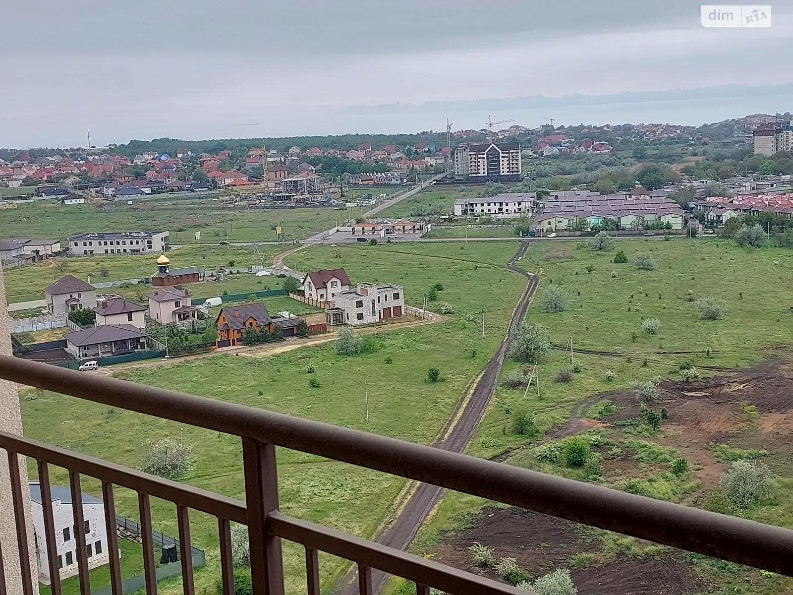 Продається 1-кімнатна квартира 40.15 кв. м у Одесі, вул. Академіка Сахарова - фото 1