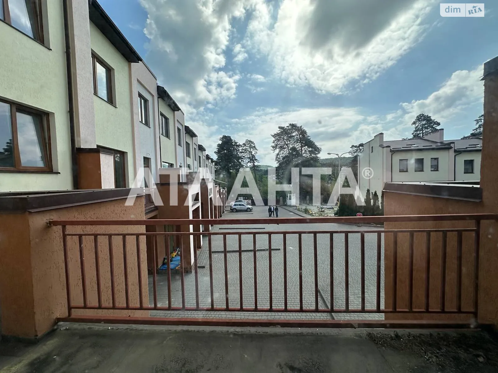 Продається будинок 3 поверховий 191.5 кв. м з гаражем, цена: 150000 $ - фото 1