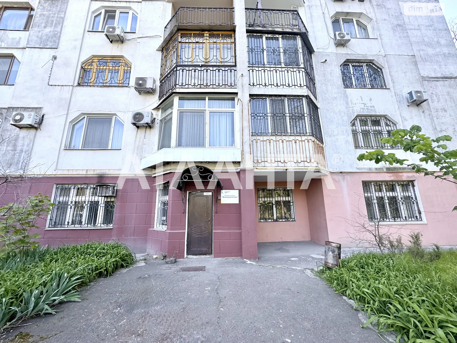 Продается помещения свободного назначения 328.4 кв. м в 10-этажном здании, цена: 210000 $ - фото 1