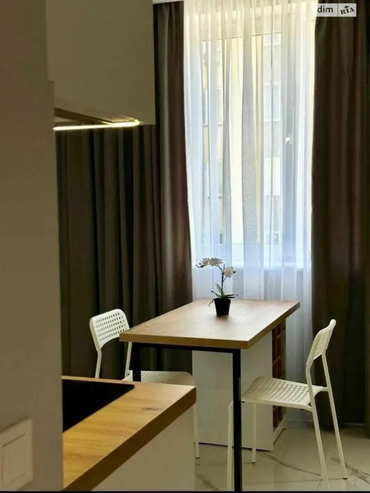 Здається в оренду 1-кімнатна квартира 26 кв. м у Києві, вул. Михайла Дерегуса, 42 - фото 1