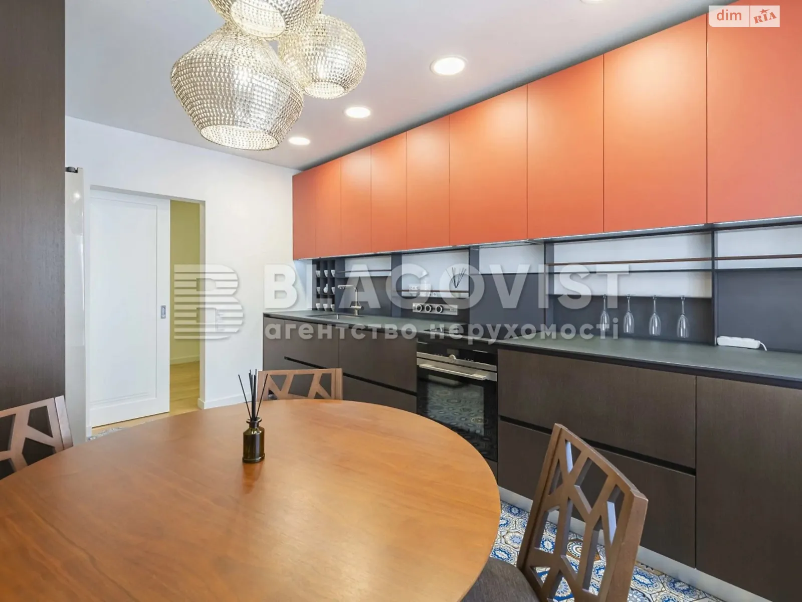 Продается 3-комнатная квартира 93 кв. м в Киеве, ул. Урловская, 36 - фото 1
