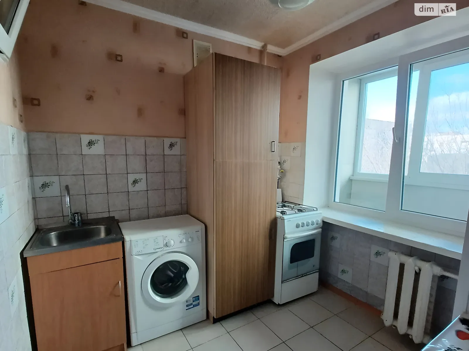Продается 1-комнатная квартира 39.3 кв. м в Киеве, просп. Науки, 13 - фото 1