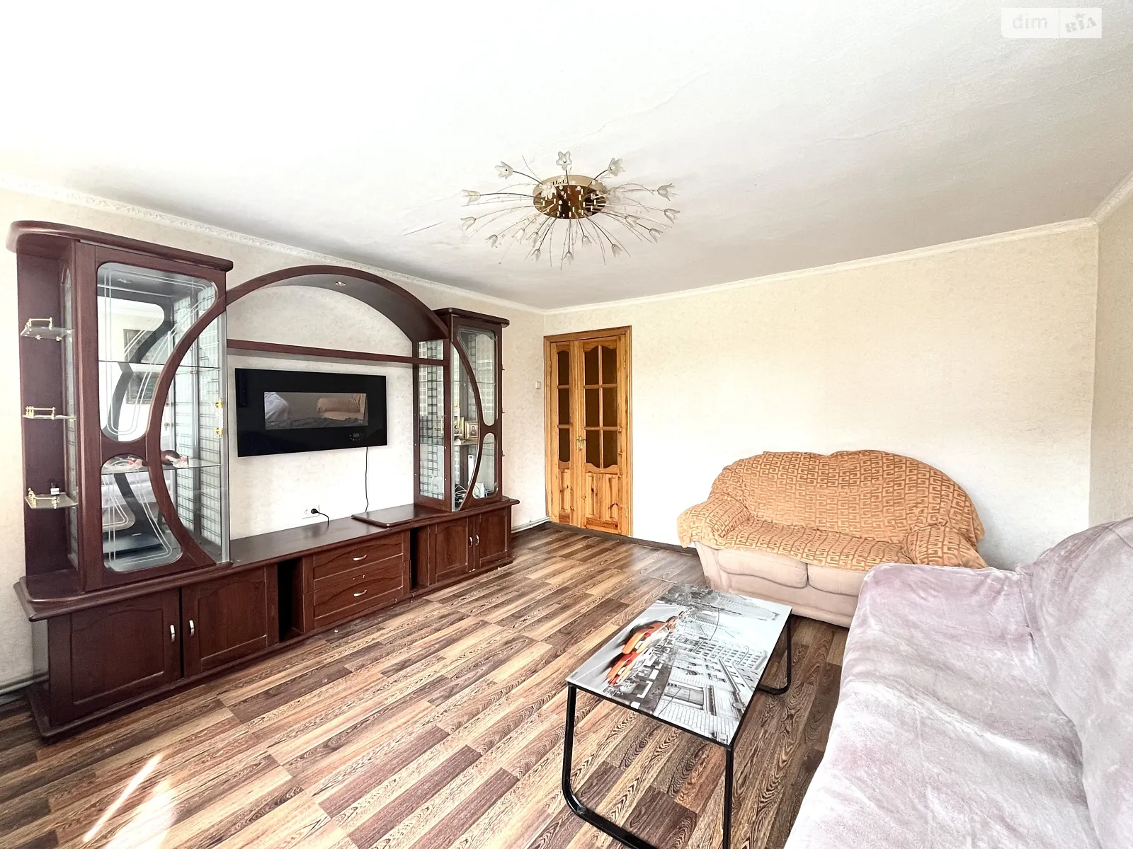 Продається будинок 2 поверховий 223.6 кв. м з подвалом, цена: 300000 $ - фото 1