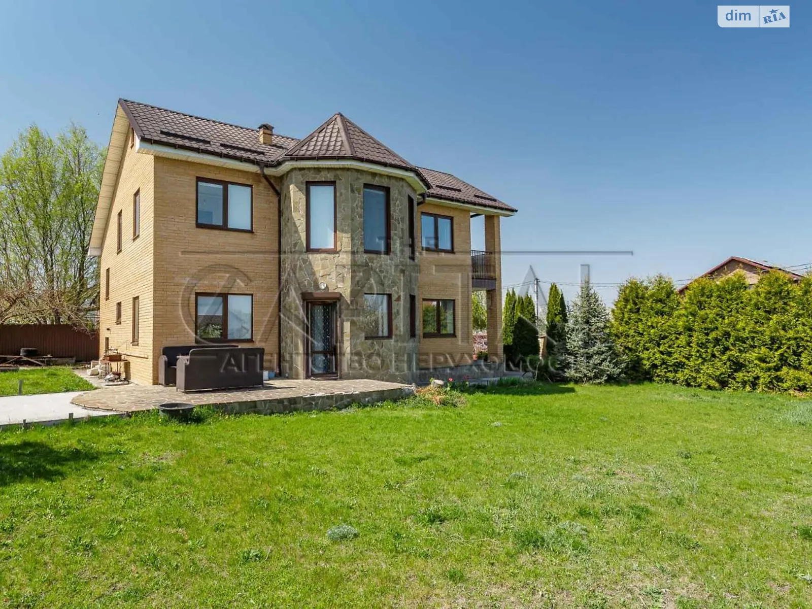 Продається будинок 2 поверховий 200 кв. м з ділянкою, цена: 185000 $ - фото 1