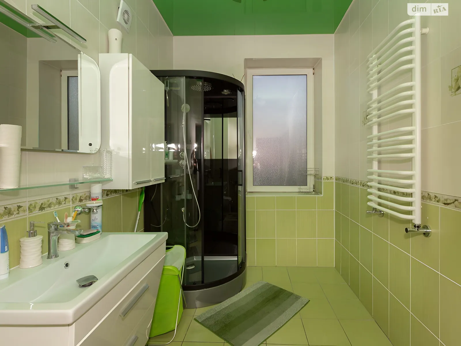 Продается часть дома 153.2 кв. м с беседкой, цена: 135000 € - фото 1