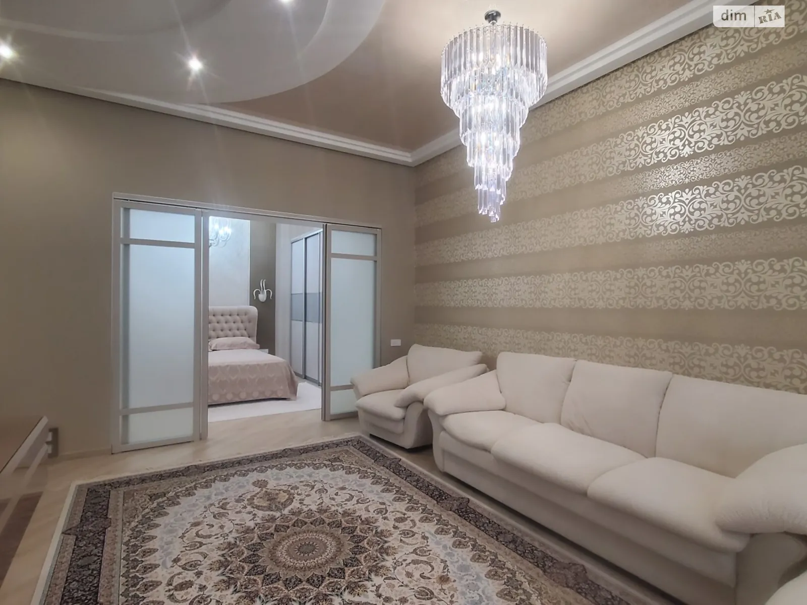 Продается 2-комнатная квартира 89 кв. м в Хмельницком, Старокостянтиновское шоссе, 26/3 - фото 1
