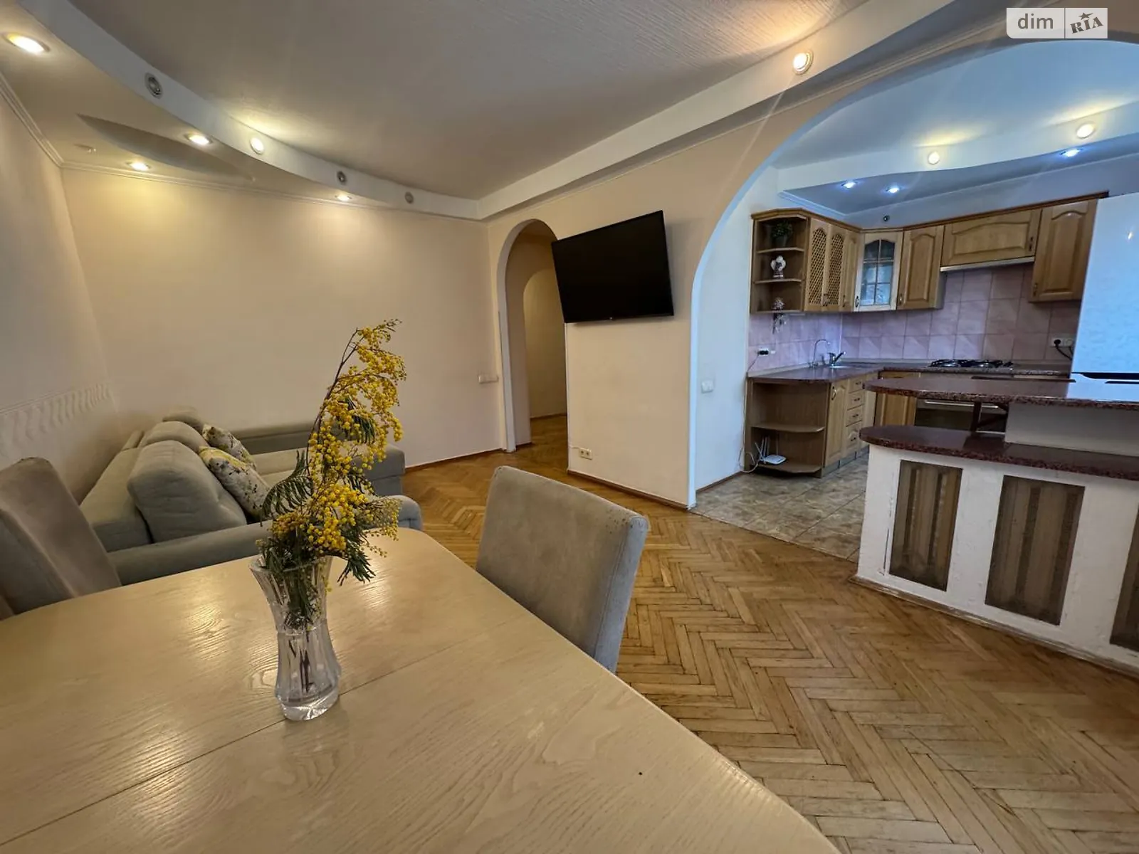 Продается 3-комнатная квартира 75.4 кв. м в Киеве, просп. Берестейский(Победы), 17 - фото 1