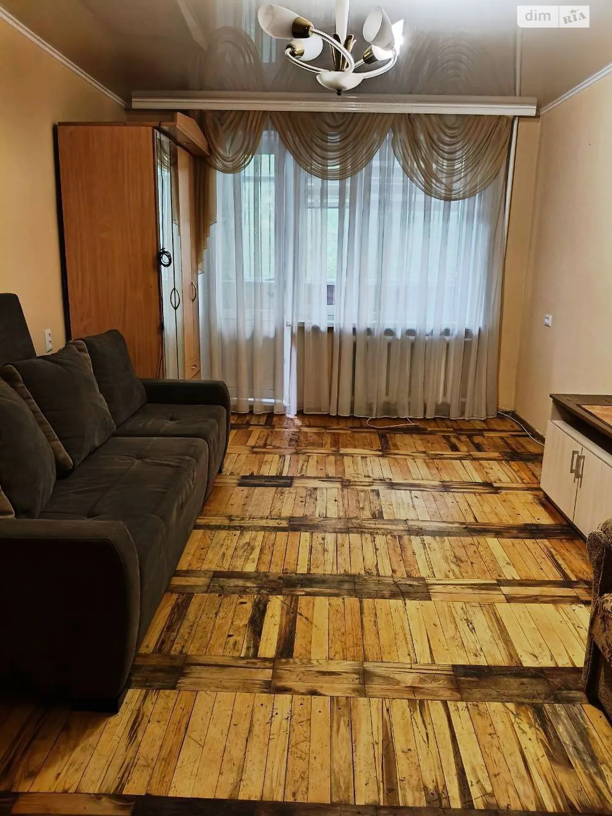 Продается 3-комнатная квартира 71 кв. м в Днепре, ул. Рабочая, 75 - фото 1