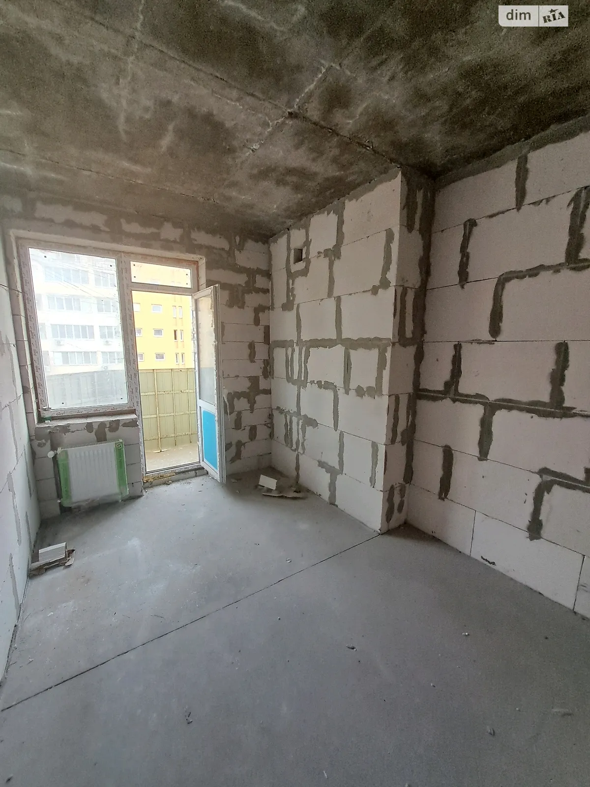 Продается 1-комнатная квартира 36 кв. м в Одессе, ул. Академика Сахарова - фото 1