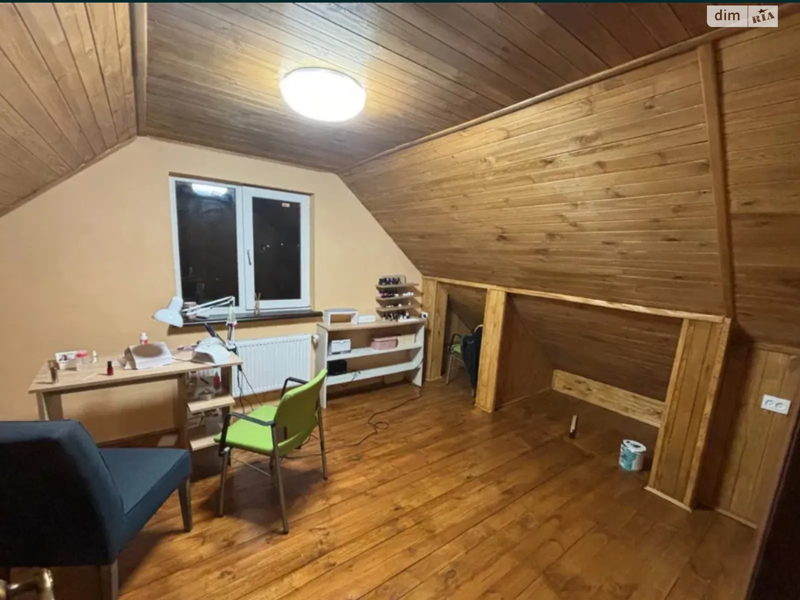 Продается дом на 2 этажа 160 кв. м с бассейном, цена: 156000 $ - фото 1