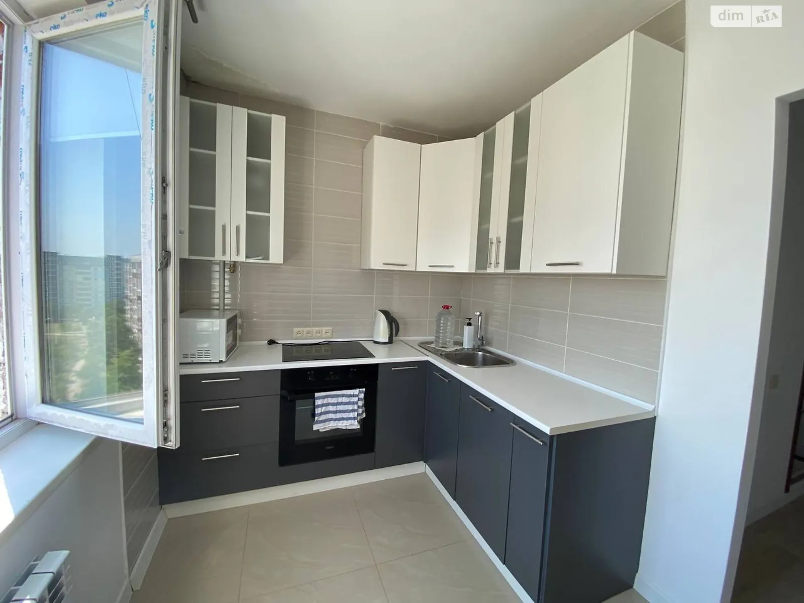Сдается в аренду 3-комнатная квартира 72.4 кв. м в Каменском, бул. Независимости(Незалежности), 33 - фото 1