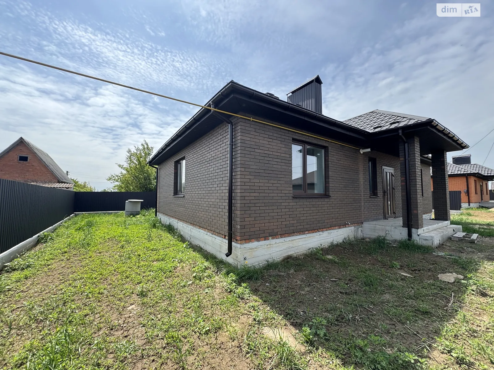 Продається одноповерховий будинок 100 кв. м з банею/сауною, цена: 82999 $ - фото 1