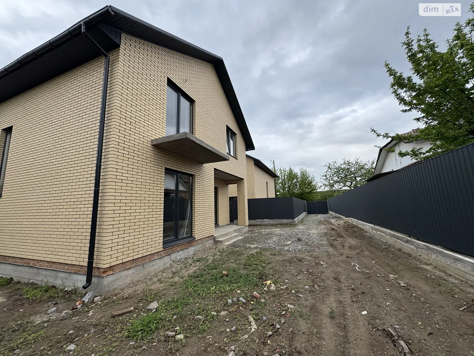 Продається будинок 2 поверховий 127 кв. м с басейном, цена: 115000 $ - фото 1