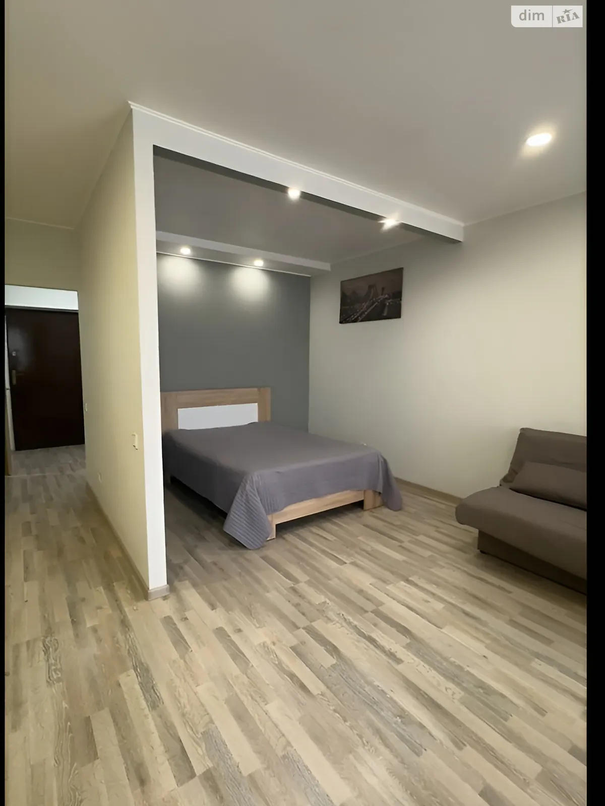 Продается 1-комнатная квартира 45 кв. м в Киеве, ул. Клавдиевская, 40В - фото 1
