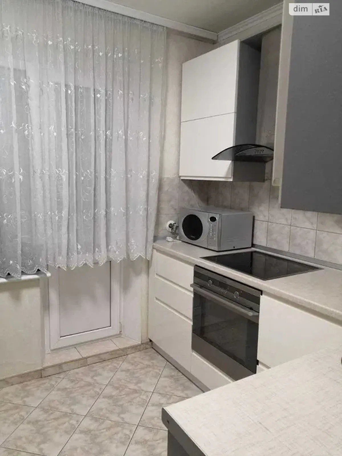 Продается 2-комнатная квартира 55 кв. м в Киеве, ул. Хорольская, 3В - фото 1