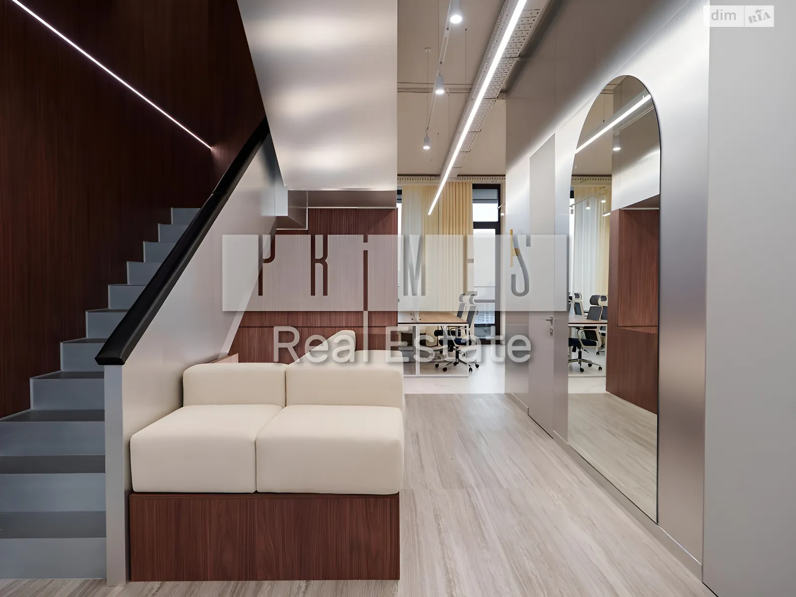 Продается офис 211.1 кв. м в бизнес-центре, цена: 1050000 $ - фото 1