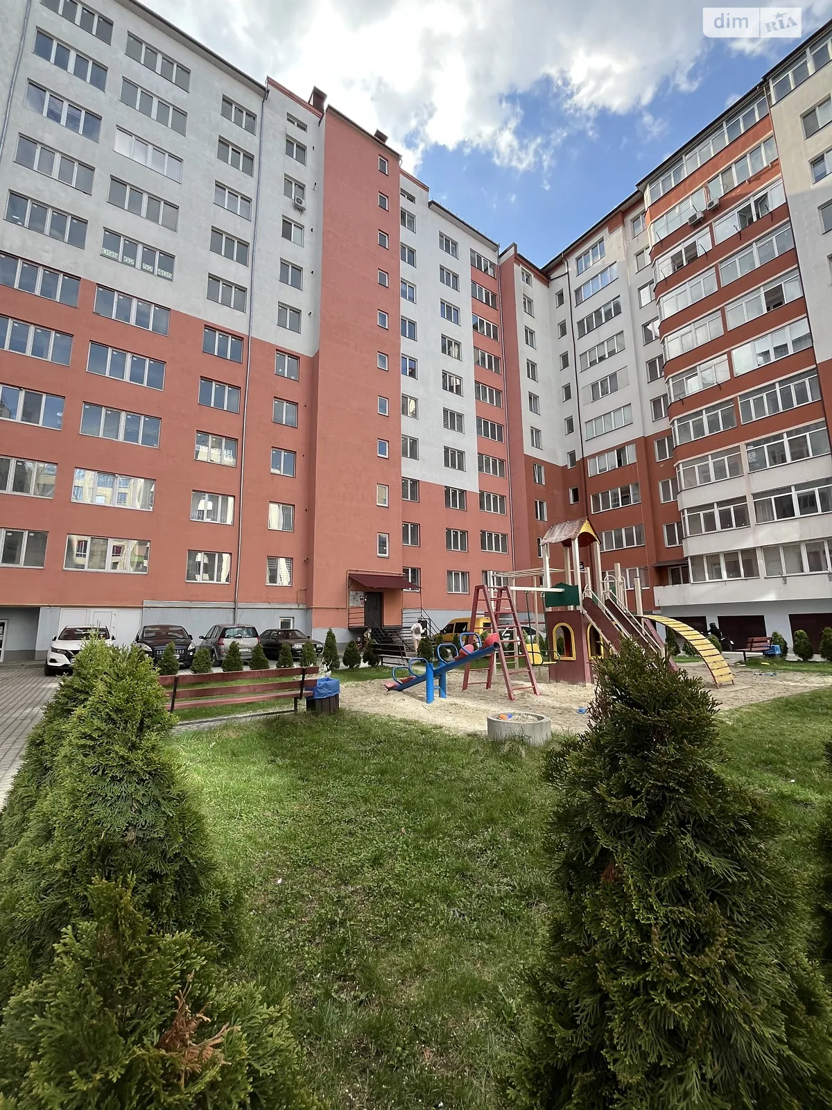 Продается 2-комнатная квартира 66.6 кв. м в Ивано-Франковске, цена: 43500 $ - фото 1