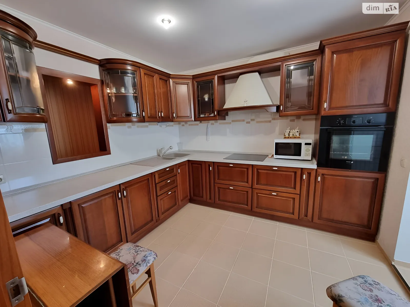 Продается 3-комнатная квартира 72 кв. м в Черкассах, цена: 80800 $ - фото 1